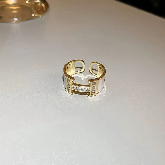 Ring (opening adjustment)